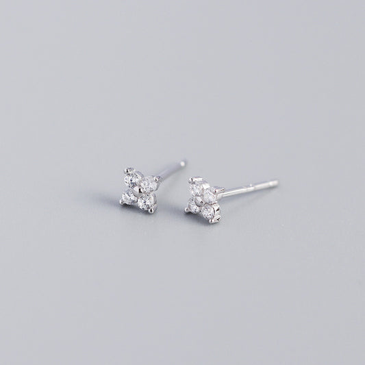 Boucle d'oreille piercing Nya